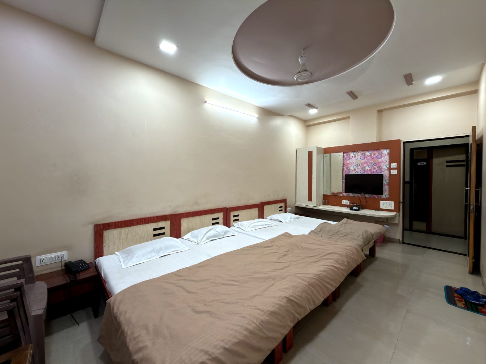 Premium Room